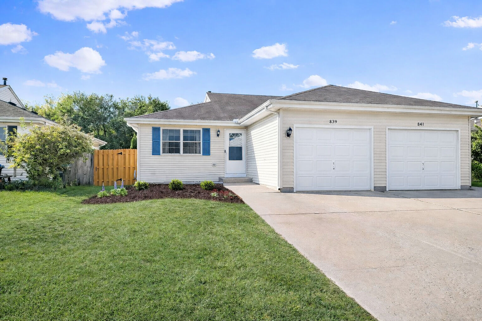 Property Photo: 839 Covey Lane IL 60416