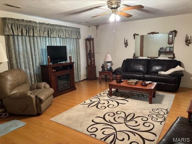 Property Photo:  826 W Rodney Drive  MO 63701 