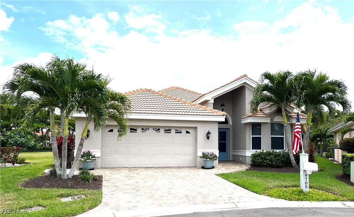 Property Photo:  9709 Keel Court  FL 33919 