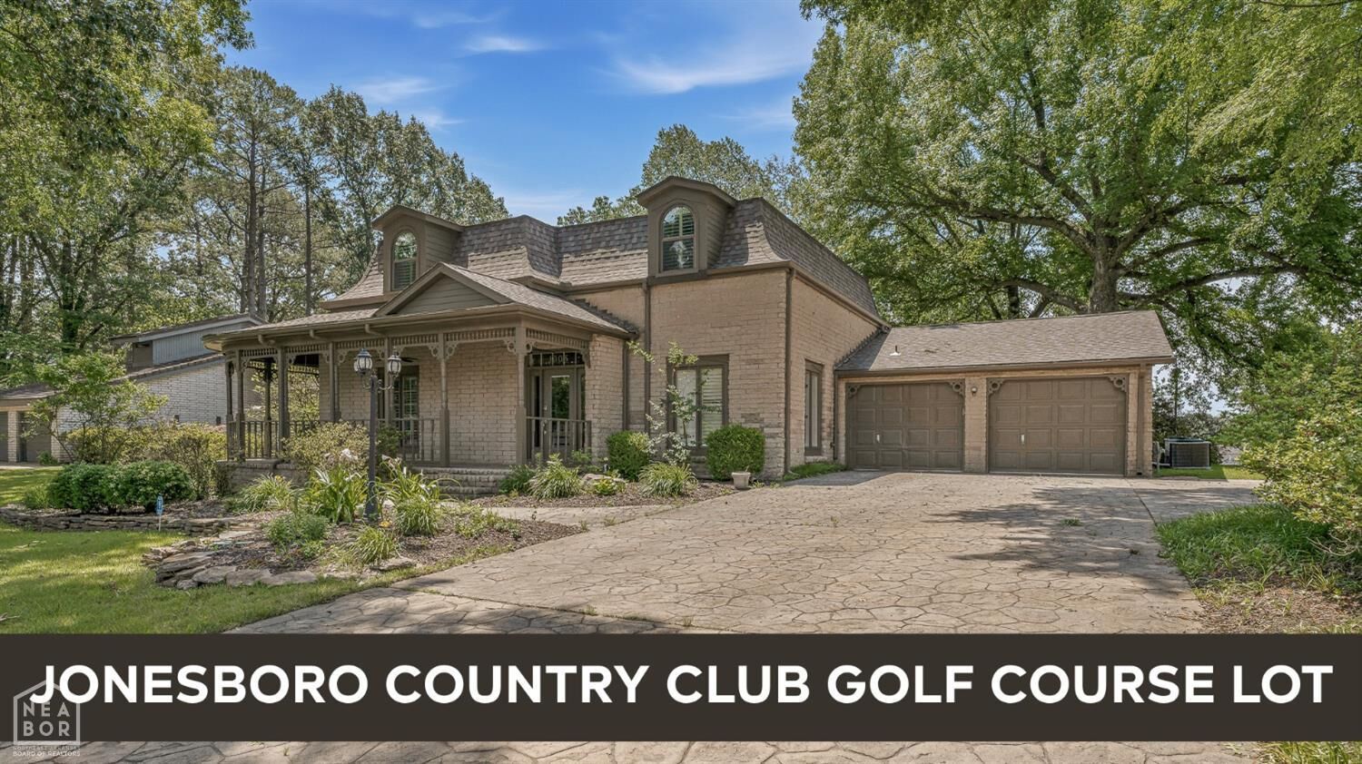 Property Photo: 1005 Fairway Drive AR 72401
