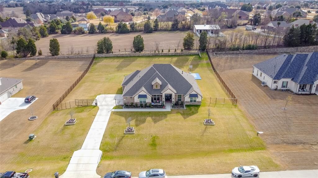 Property Photo:  409 Wood Duck Drive  TX 75182 