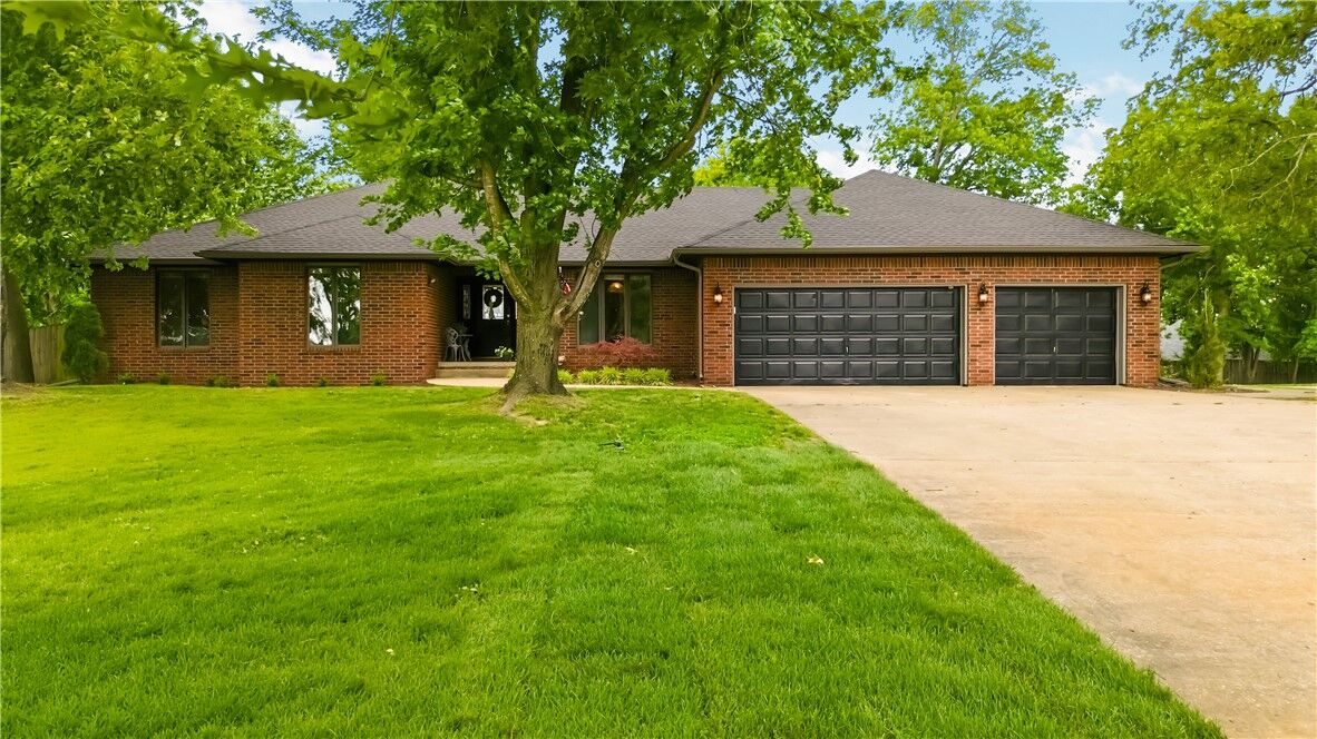 Property Photo:  3103 Red Fox Ridge  AR 72712 