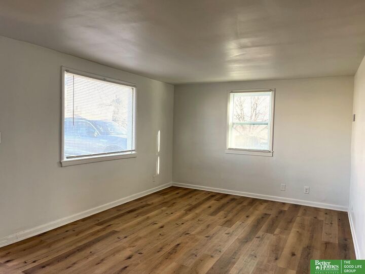 Property Photo: 4033 Crown Point Avenue NE 68111