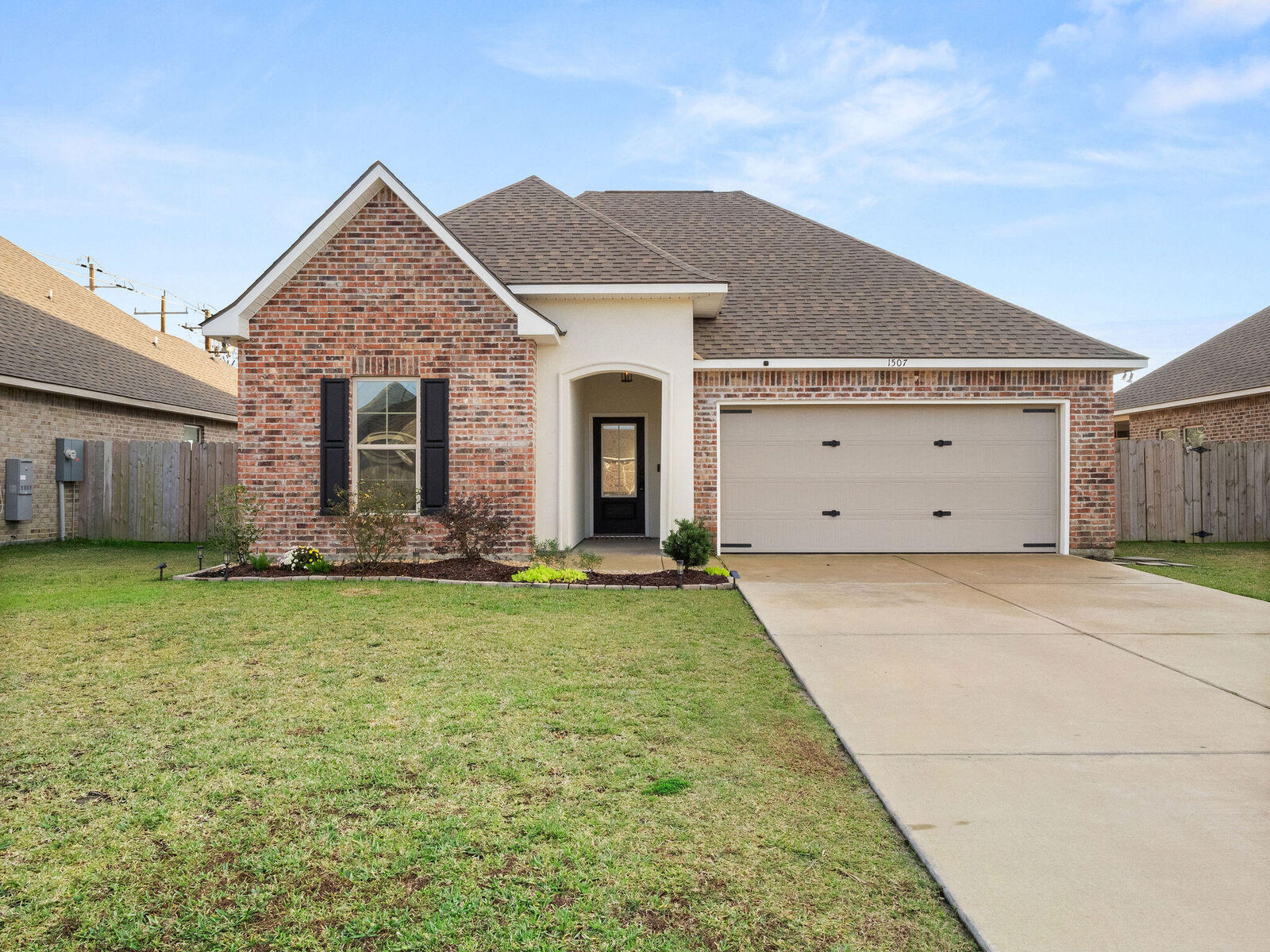 Property Photo:  1507 Bowen Rd  LA 70611 