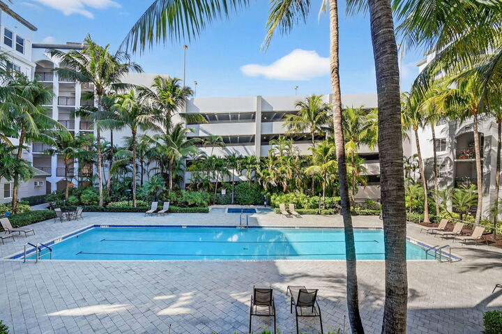 Property Photo:  1660 Renaissance Commons Boulevard 2214  FL 33426 