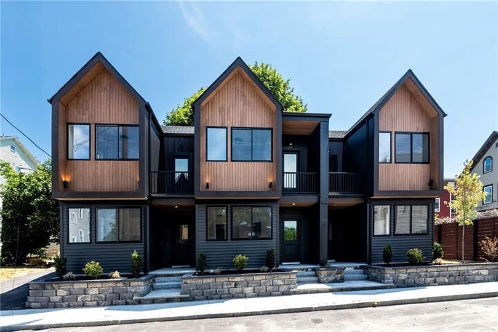 Property Photo:  12 Daggett Court 2  RI 02906 