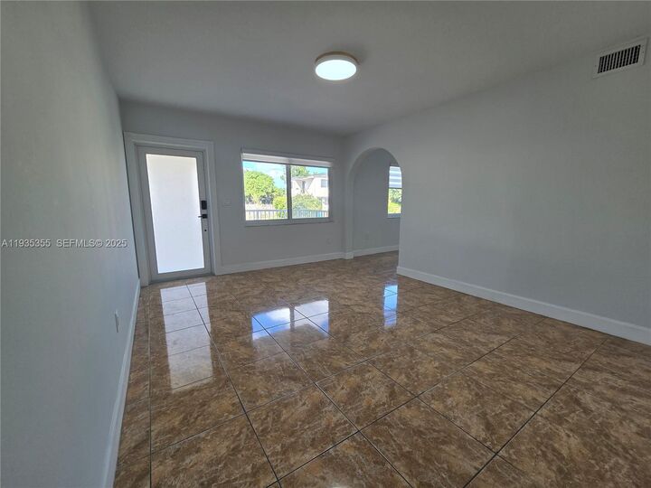 Property Photo:  6240 SW 21st St (Downstairs) 6240  FL 33155 