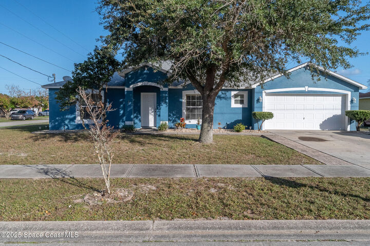 Property Photo:  1045 Lundy Drive  FL 32796 