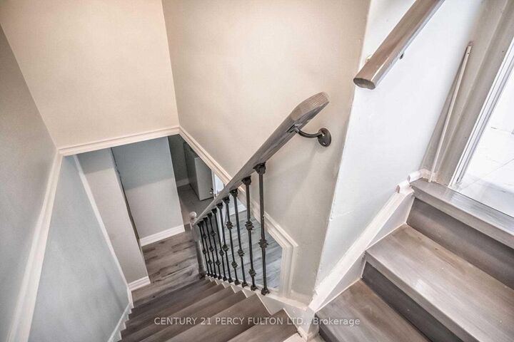 Property Photo:  45 Greenock Avenue Bsmt  ON M1G 2Z7 