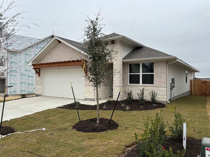 Property Photo:  181 Crater Lake Drive  TX 78620 