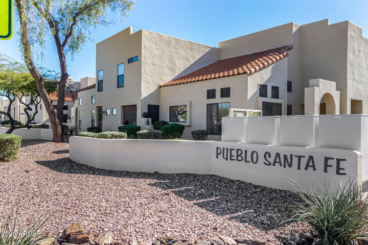 Property Photo: 5665 W Galveston Street 36 AZ 85226