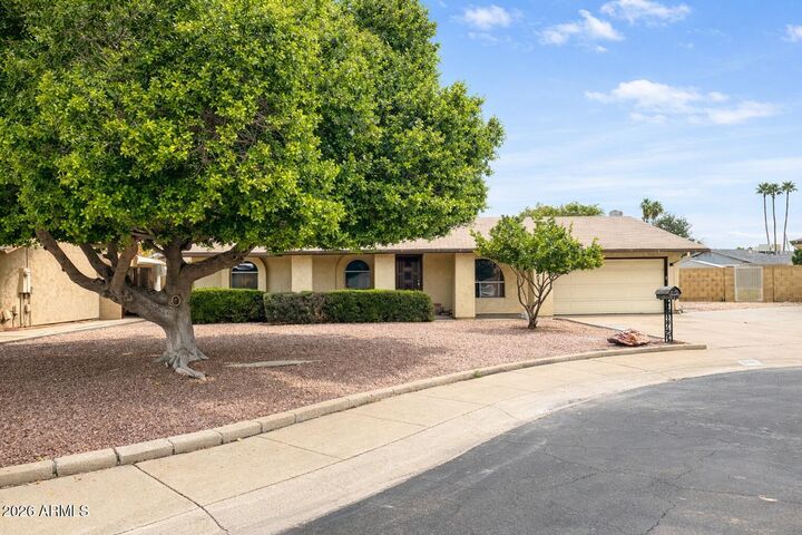 Property Photo:  3838 W Dailey Street  AZ 85053 