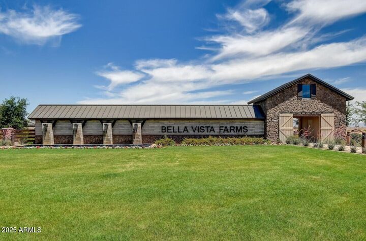 Property Photo:  4024 E Haley Drive  AZ 85143 