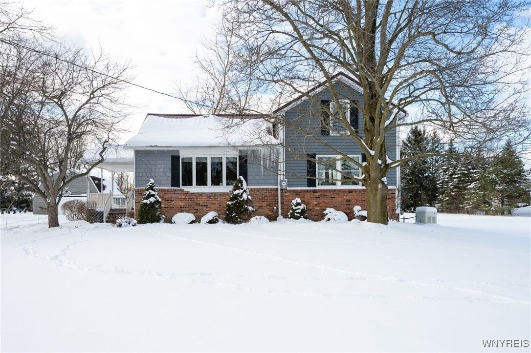 Property Photo: 3610 S Newstead Road NY 14001