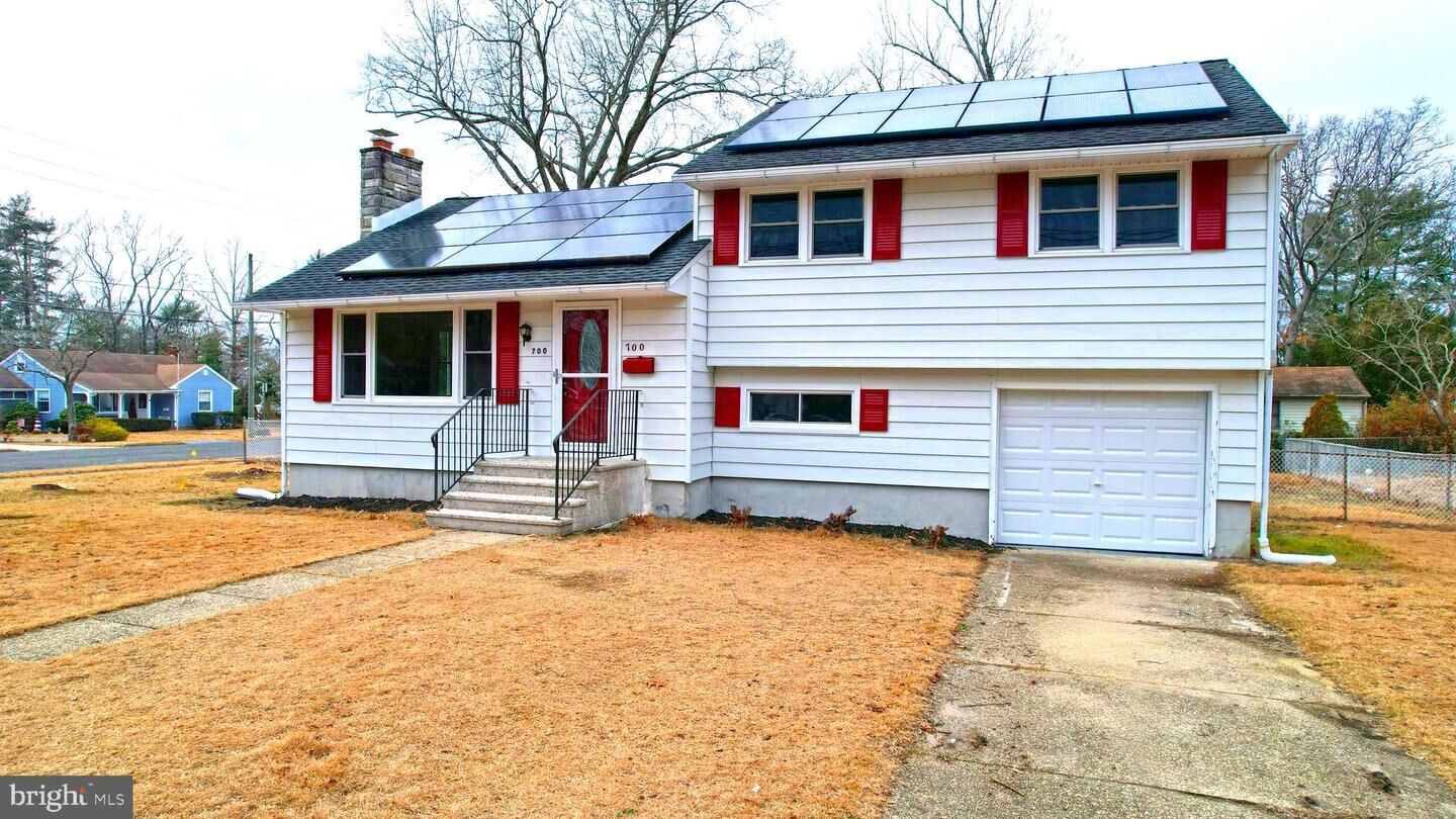 Property Photo:  700 9th St N N  NJ 08332 