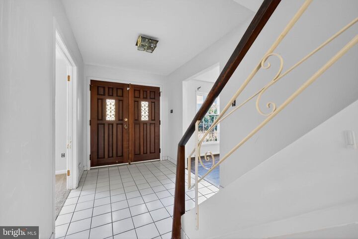 Property Photo: 315 Beechtree Drive PA 19008