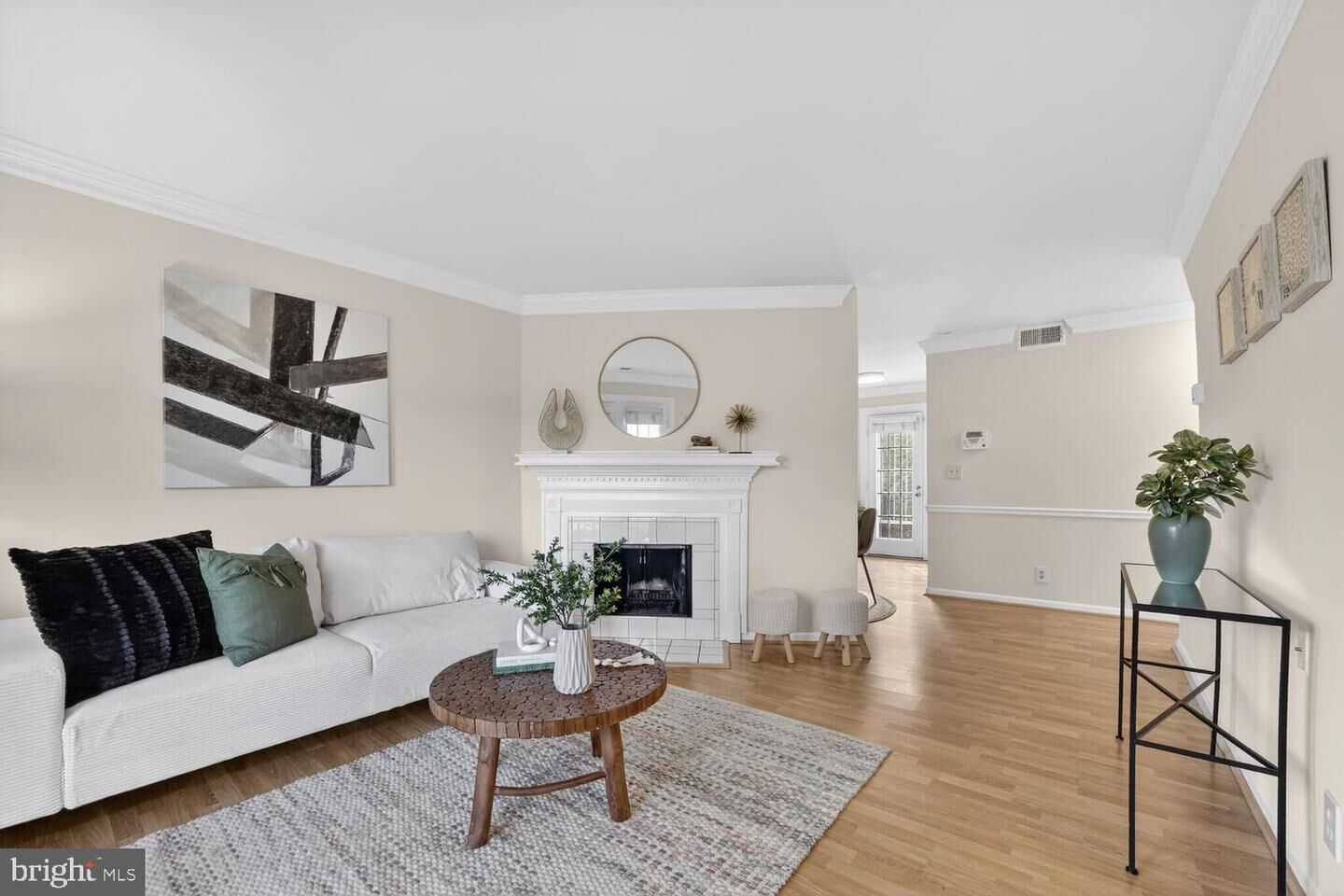 Property Photo:  4617 28th Road B S B  VA 22206 