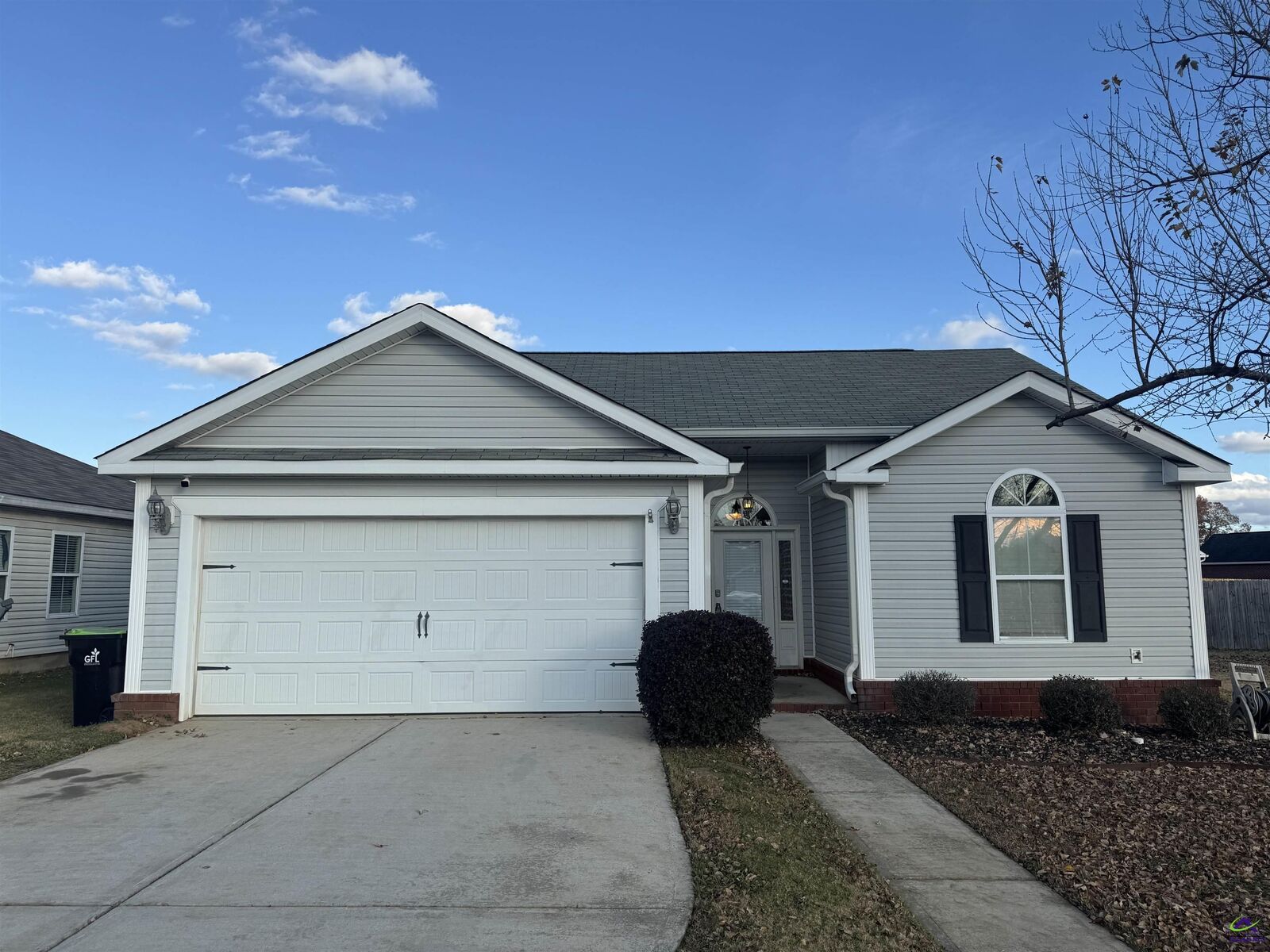 Property Photo: 308 Thornton GA 31005