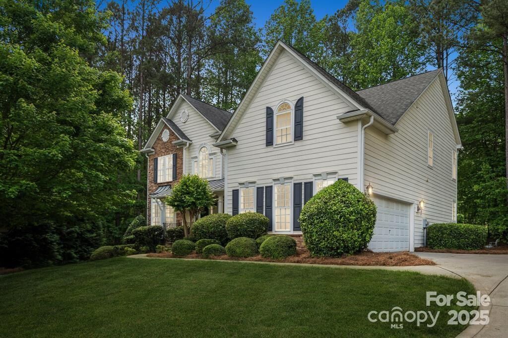 Property Photo: 109 Braxton Gate Court NC 28120