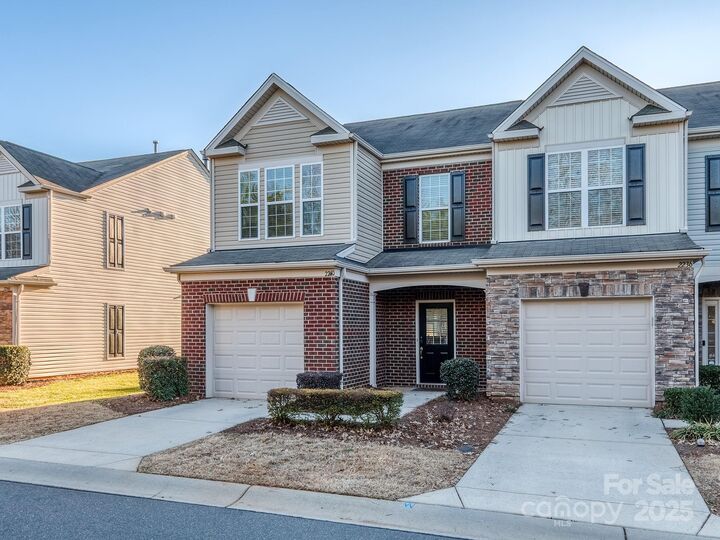 Property Photo:  2240 Kensington Station Parkway  NC 28210 