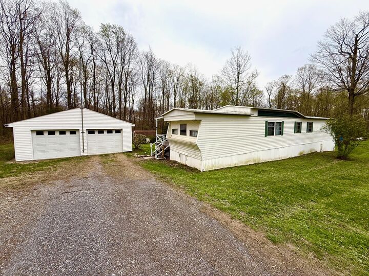 Property Photo:  12786 US-219  PA 15853 