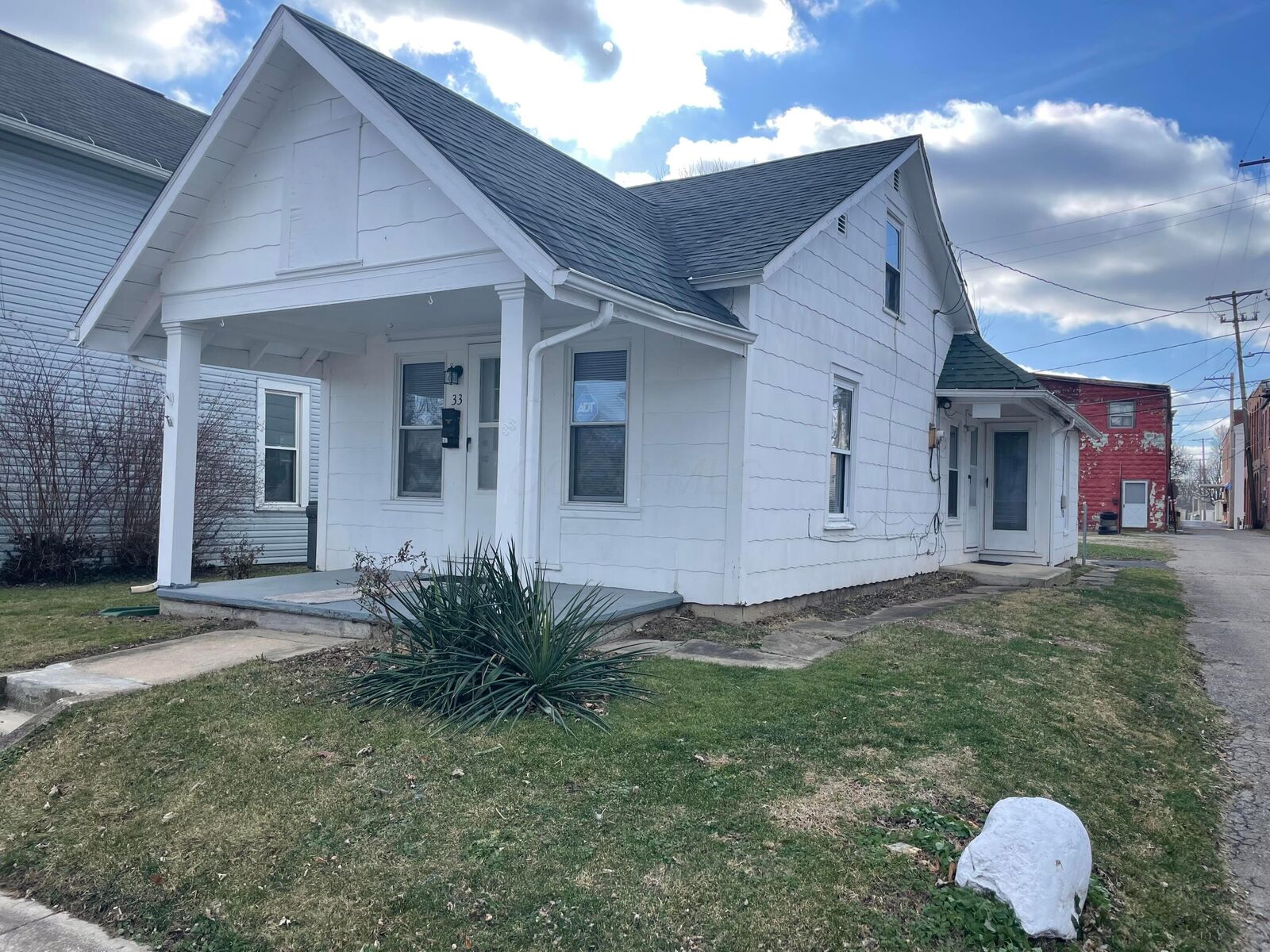 Property Photo:  33 N High Street  OH 43143 