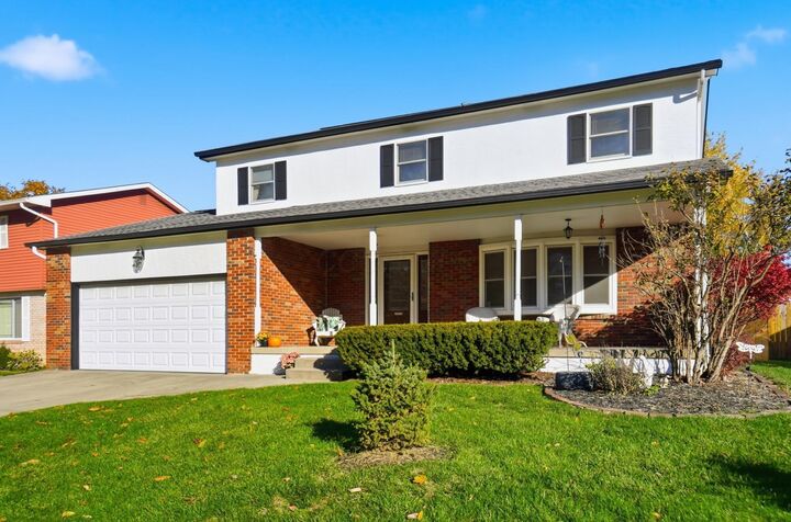 Property Photo: 1710 Carrigallen Lane OH 43228