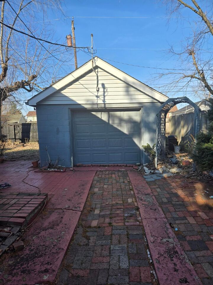 Property Photo:  675 Cox Avenue  OH 45601 