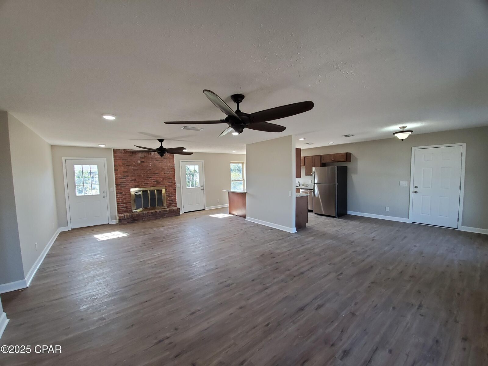 Property Photo:  211 Sukoshi Drive  FL 32404 