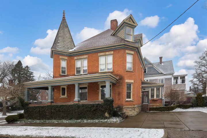 Property Photo: 629 Cherry Street PA 16502