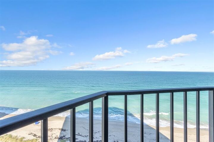Property Photo:  9650 S Ocean Drive 1501  FL 34957 