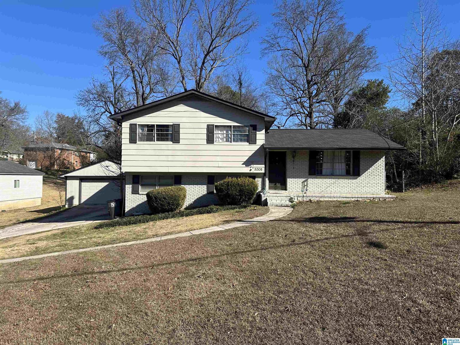 Property Photo:  3205 Waxberry Lane  AL 35217 