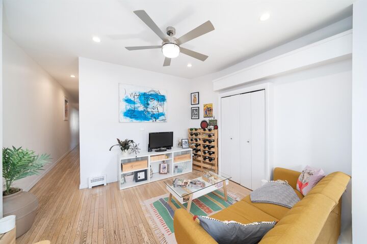 Property Photo:  201 Pavonia Ave Unit 2R  NJ 07302 