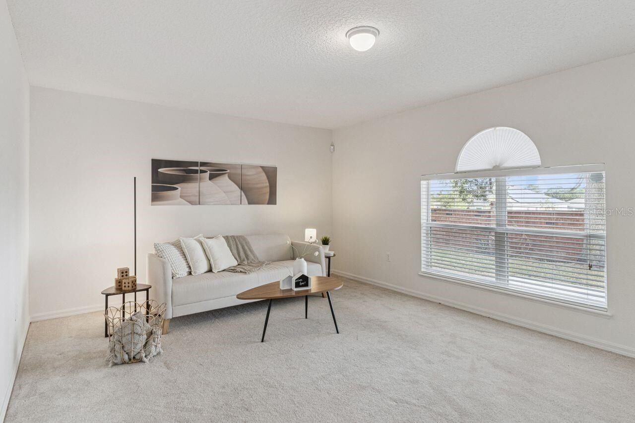 Property Photo:  15519 Willet Court  FL 34753 