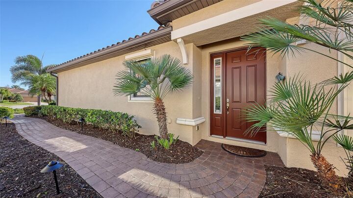 Property Photo:  5360 Vaccaro Court  FL 34211 