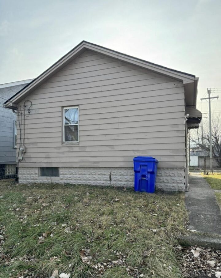 Property Photo:  8101 Rivard Avenue  MI 48089 