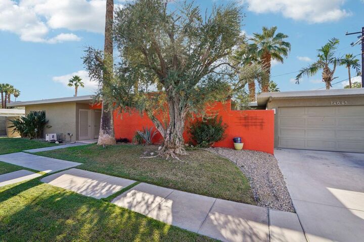 Property Photo:  74645 Yucca Tree Drive  CA 92260 