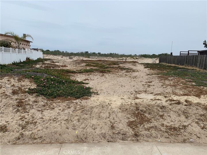 Property Photo: 4901 Catamaran CA 93035