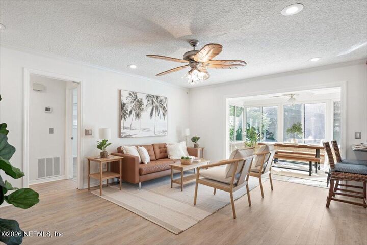 Property Photo:  8134 Veracruz Drive  FL 32211 