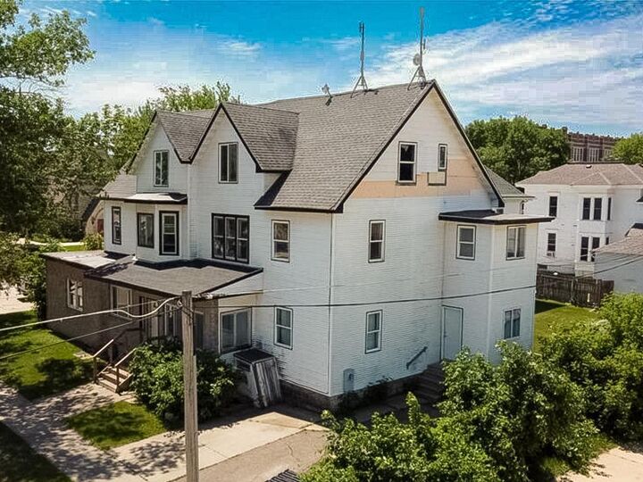 Property Photo:  403 2nd Street  MN 55912 