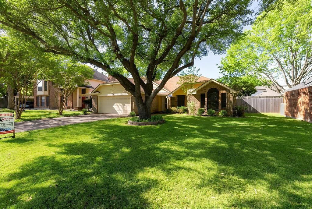 Property Photo:  4150 Cedar Drive  TX 76051 