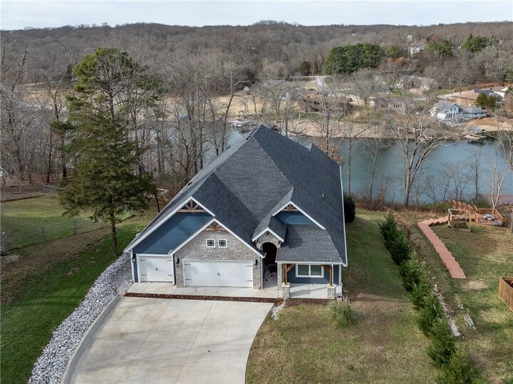 Property Photo:  4 Partney Circle  AR 72715 