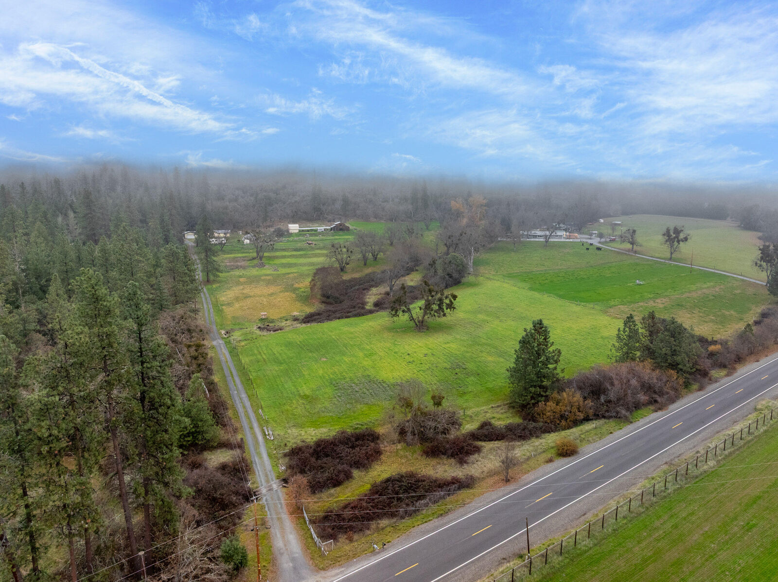 Property Photo:  600 Slagle Creek Road  OR 97527 