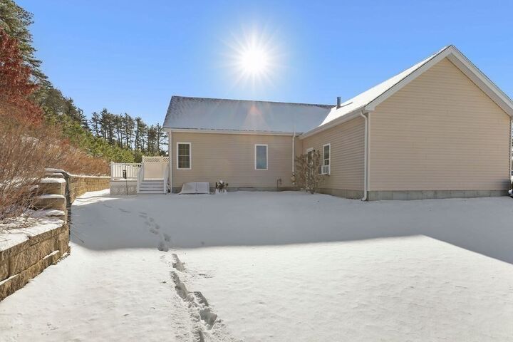 Property Photo:  6 Sterling Blvd 6  MA 02360 