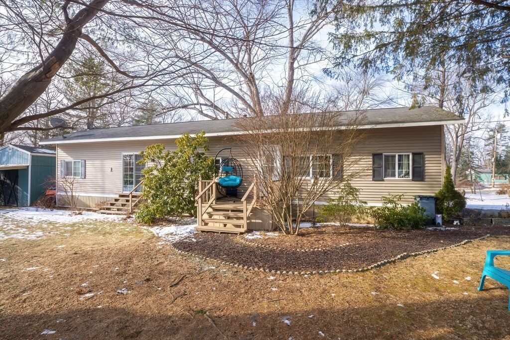 Property Photo: 6 Conestoga Trail MA 01506