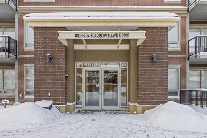 Property Photo:  204 Sparrow Hawk Drive 1105  AB T9K 0P1 