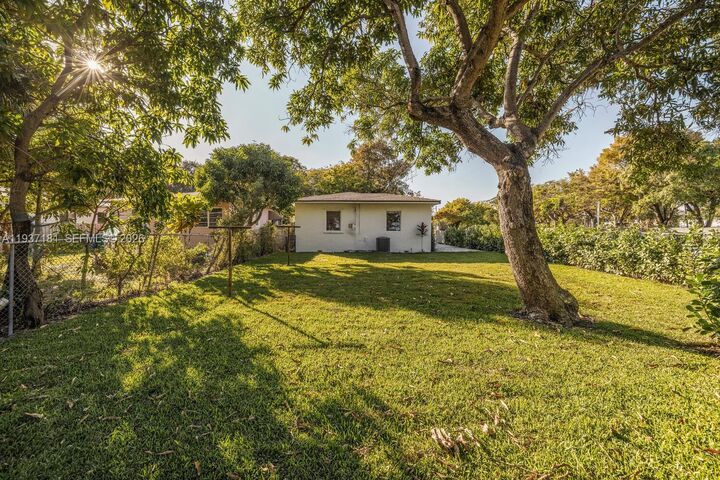 Property Photo:  424 NW 53rd St  FL 33127 