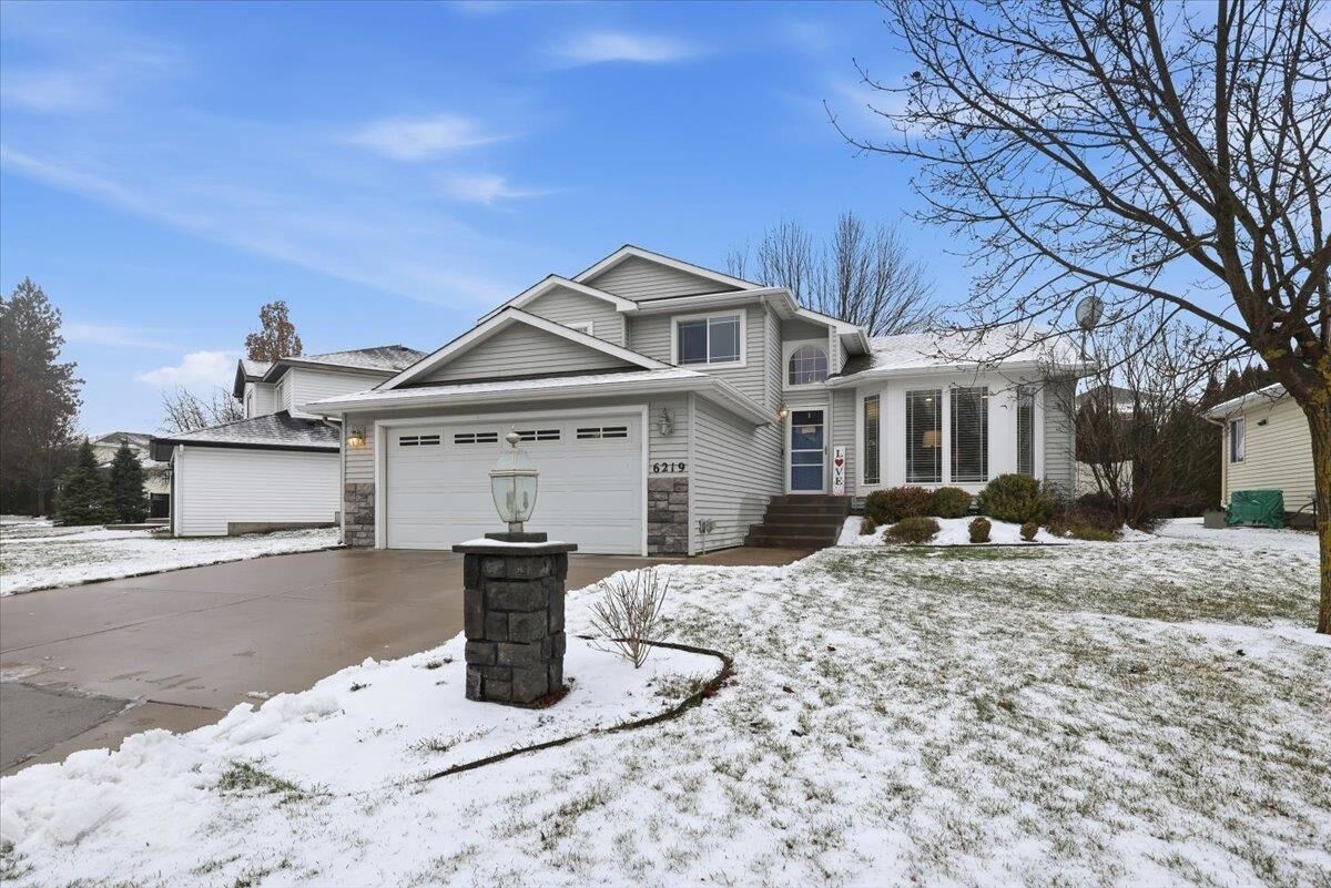 Property Photo: 6219 S Terre Vista St WA 99224