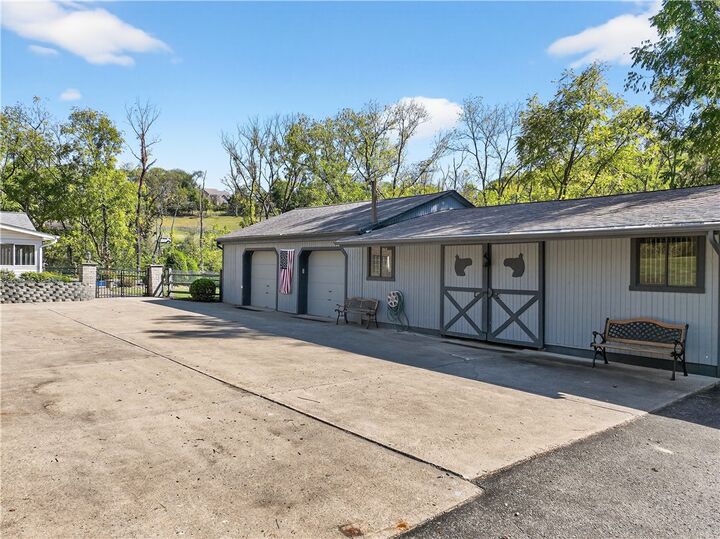 Property Photo:  1801 McCorkle  Road  PA 15129 