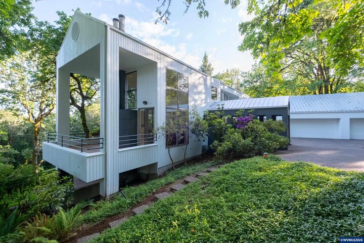 Property Photo:  2790 NW Sulphur Springs Rd  OR 97330 